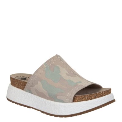 OTBT  Wayside In Khaki Camo Platform Slides